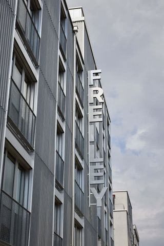 2.5 Zimmer, 63 m², 4. Stock - Photo 2