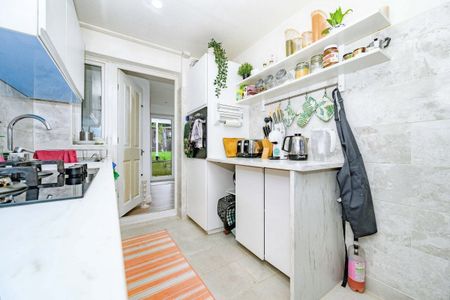 Cleves Road - Photo 2