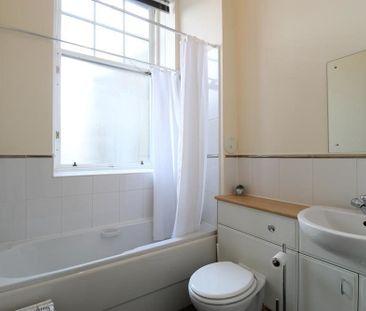 Mary Elmslie Court, Top Floor Flat, King Street, AB24 - Photo 6