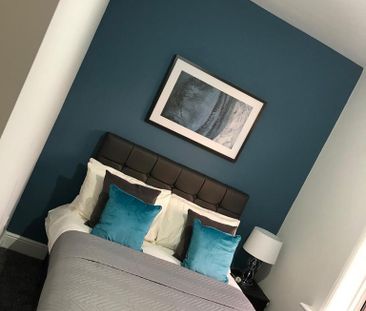 Silverdale Road, Bolton - Photo 3