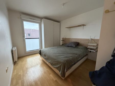 T2 – VIDE – VITRY-SUR-SEINE – 56,80 m² - BALCON - Photo 3