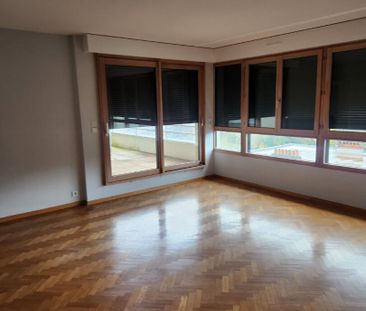 Location Appartement 4 pièces 93m² BESANCON 25000 - Photo 2