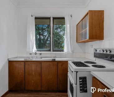 Charming 2 Bedroom, 1 Bathroom Home in Dianella - Photo 6