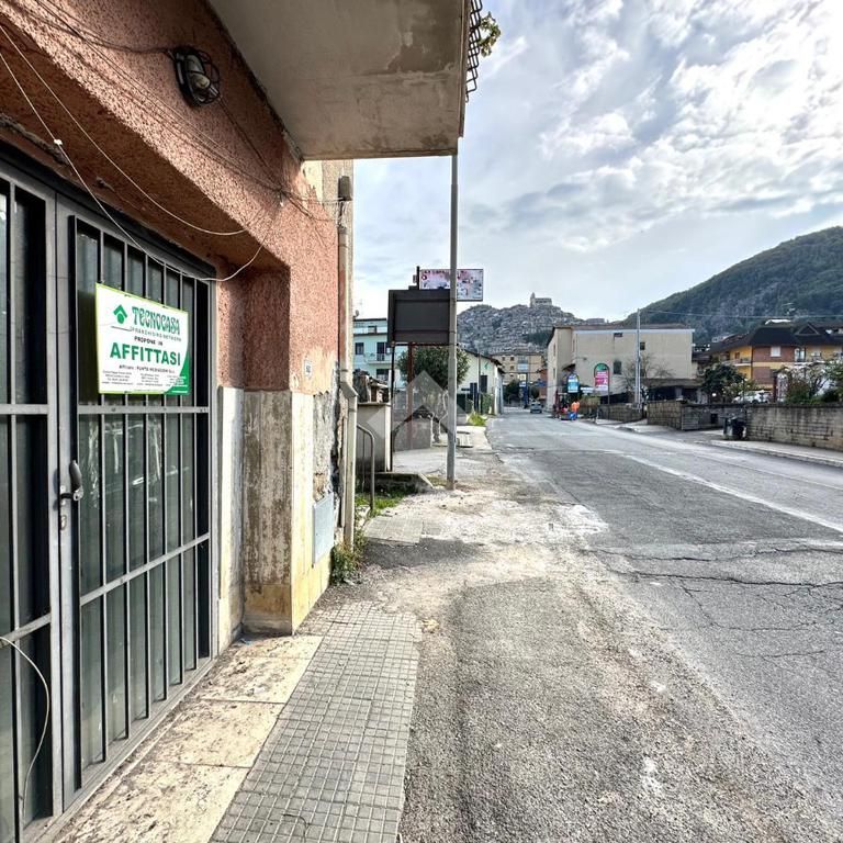 Multilocale in affitto - Photo 1