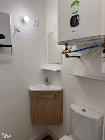 Studio en rez-de-chaussée - Photo 5