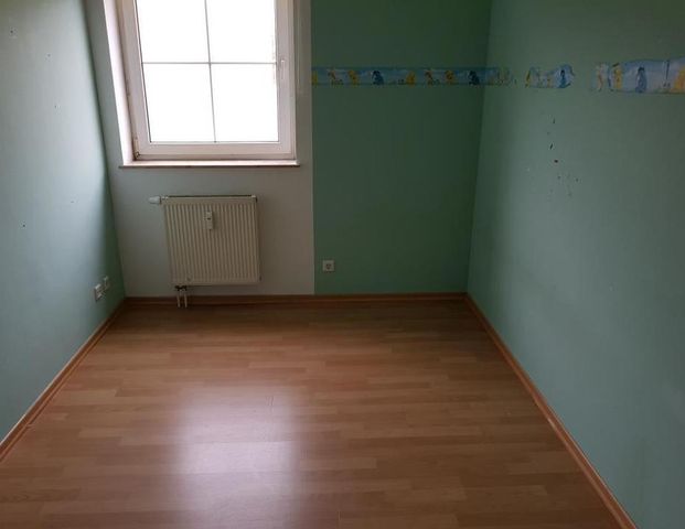 freundlich helle 3 Zimmer mit Balkon in ruhiger Lage zu vermieten - Foto 1