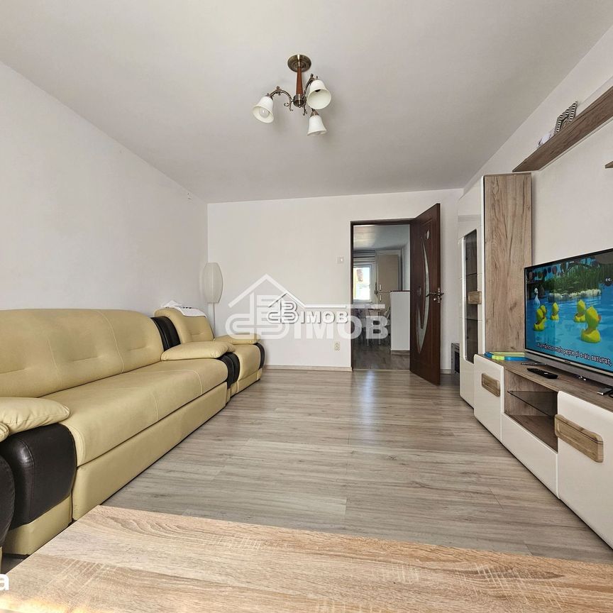 Apartament 3 camere decomandat, 64 mp, mobilat/utilat – Micro 11, lâng - Photo 1