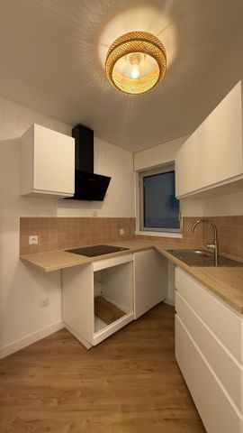 Location Appartement 2 pièces 52m² PARIS 16ème - Photo 5