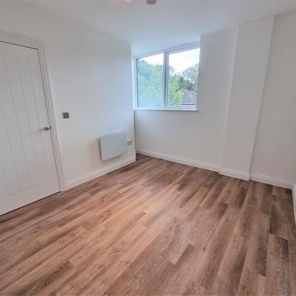 Power Close, Guildford, GU1 - Photo 1