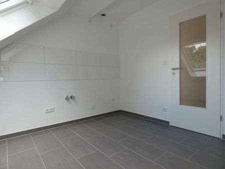 *** Charmante DG-Wohnung mit Dachbalkon sucht neue Bewohner! *** - Foto 5