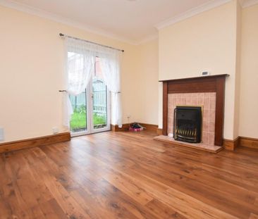 Brocklehurst Piece, Brampton, Chesterfield, S40 2QY - Photo 3