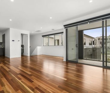 Unit 3/2 Pitches Street, Moonee Ponds. - Photo 5