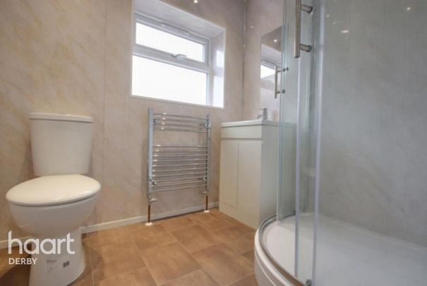 4 bedroom detached house to rent - Photo 1