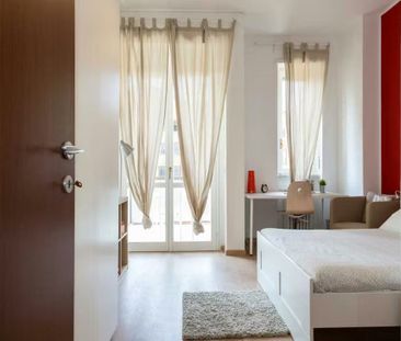 Via dei Mandorli, Cesano Boscone, Lombardy 20090 - Photo 3