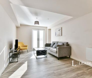 2 bedroom flat to rent - Photo 2