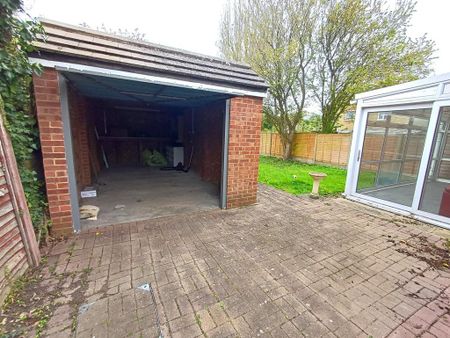 2 bedroom bungalow to rent - Photo 5