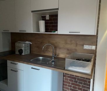 Location Appartement 3 pièces 58m² EU 76260 - Photo 3