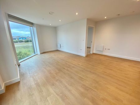 2 Bed Flat, Dantzic Street, M4 - Photo 2