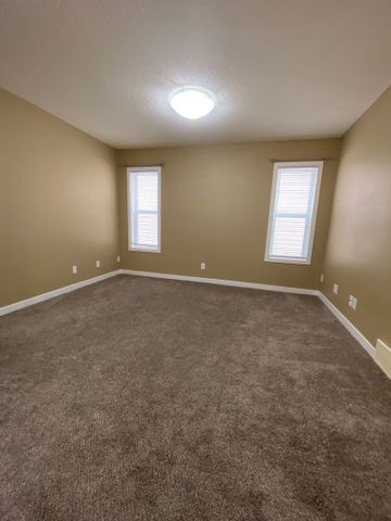 For Rent – Main Floor Home in Bridlewood (82 Bridleridge Green SW, Calgary) - Photo 5