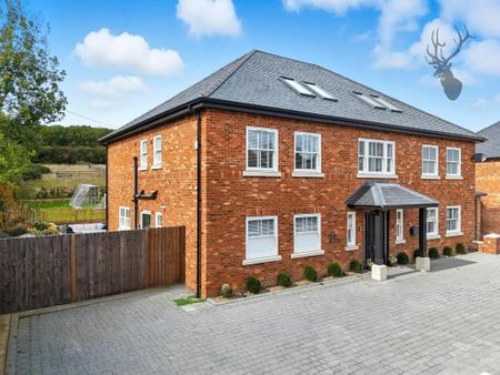 6 bedroom detached house to rent - Photo 4