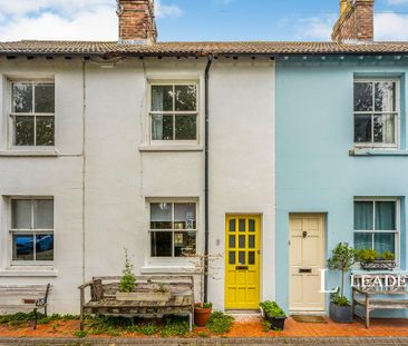 2 bedroom terraced house to rent - Photo 2