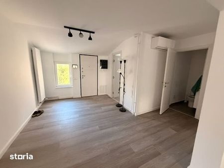 Loft 150 mp in vila interbelica, terasa proprie, intrare separata - Fotografie 3