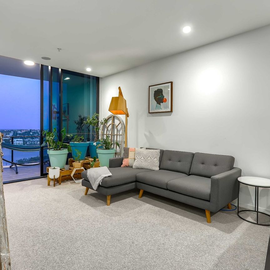 2 Bedroom 2 Bathroom Unit with Park & River Views - Photo 1