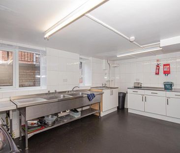 1 bedroom detached house to rent - Photo 4