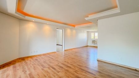 Apartamento com 2 quartos e 134m² para alugar em Auxiliadora, Porto Alegre. - Photo 2