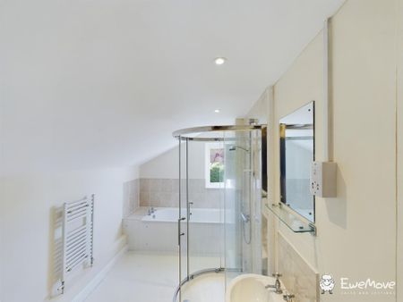 2 bedroom terraced house to rent - Photo 2