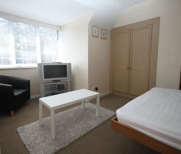 Meyrick Park, Bournemouth - Photo 1