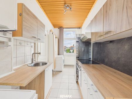 ERSTBEZUG nach SANIERUNG - gemütliche 2-Zimmer Wohnung in Schwechat - Photo 4
