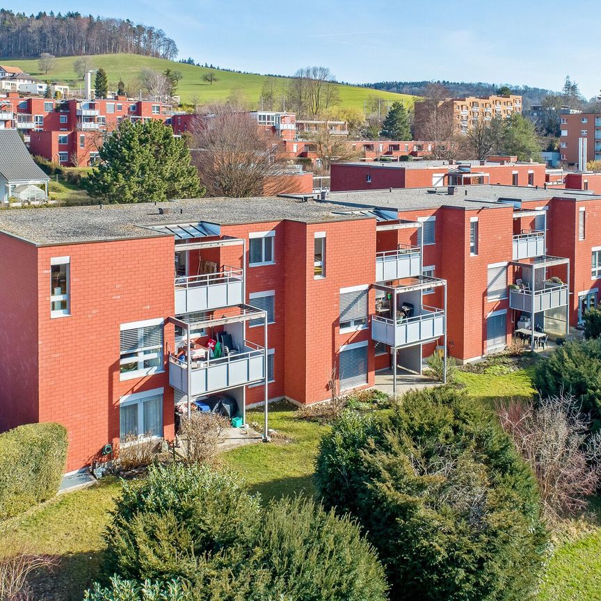 Grosszügige Wohnung an zentraler Lage - befristet bis 31.03.2028! - Foto 1