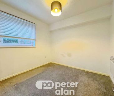 Felbridge Close, Atlantic Wharf, Cardiff, CF10 - Photo 6