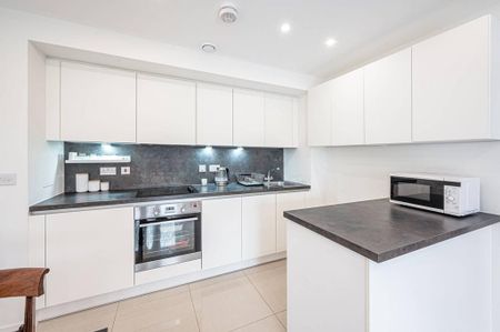 1 bedroom flat to rent - Photo 3