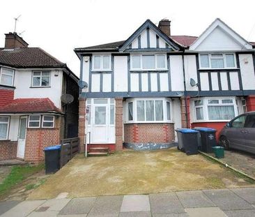 Oakington Manor Drive, Wembley, Middlesex, HA9 - Photo 1