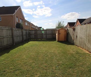 3 bedroom Semi-detached house to rent in Chesters Avenue, Longbento... - Photo 2