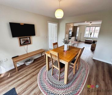 4 bedroom detached house to rent - Photo 4