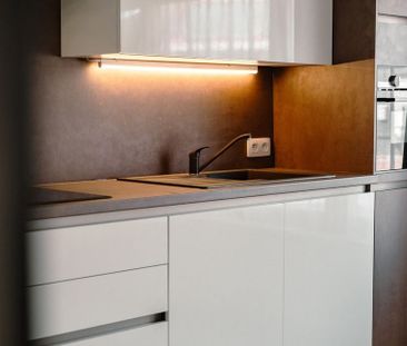 Appartement te huur in Roeselare voor € 850 met 2 slaapkamers - Photo 5