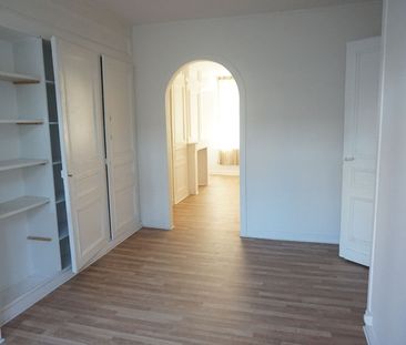 Location Appartement 2 pièces 38m² LILLE 59000 - Photo 4