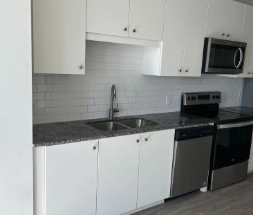104 Garment Street #1704 - Photo 3