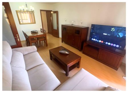 Piso en alquiler de larga temporada con terraza, garaje y trastero – Estepona - Photo 2