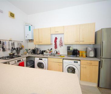 2 bedroom house to rent - Photo 2