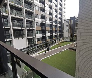 Quality Living on Queen Street - Photo 4