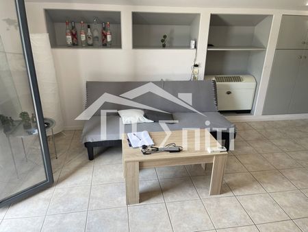 Γκαρσονιέρα προς ενοικίαση 320 € - Φωτογραφία 5