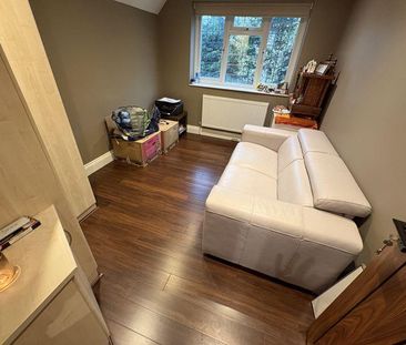 5 bedroom detached house to rent - Photo 4