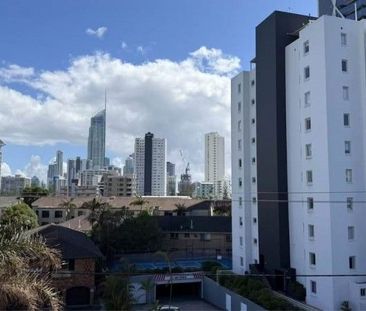 Fully furnished beachside apartment - Photo 4