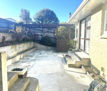 Family Living - Photo 1