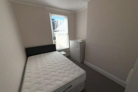 10 Chadwick Street, Belfast BT9 7FD - Photo 5