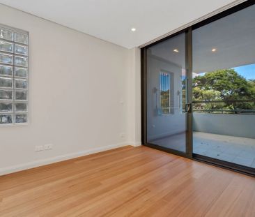 Unit 3/124 Crystal Street, - Photo 1